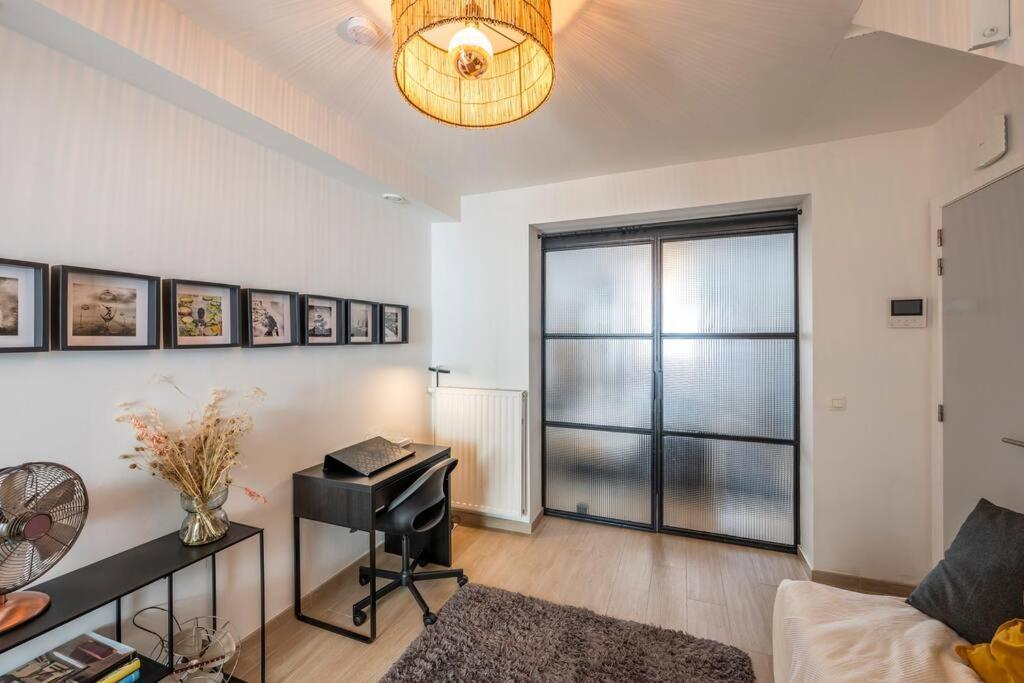 Superb 3 Bedroom & 3 Bathroom Duplex In Brussels City Centre Εξωτερικό φωτογραφία